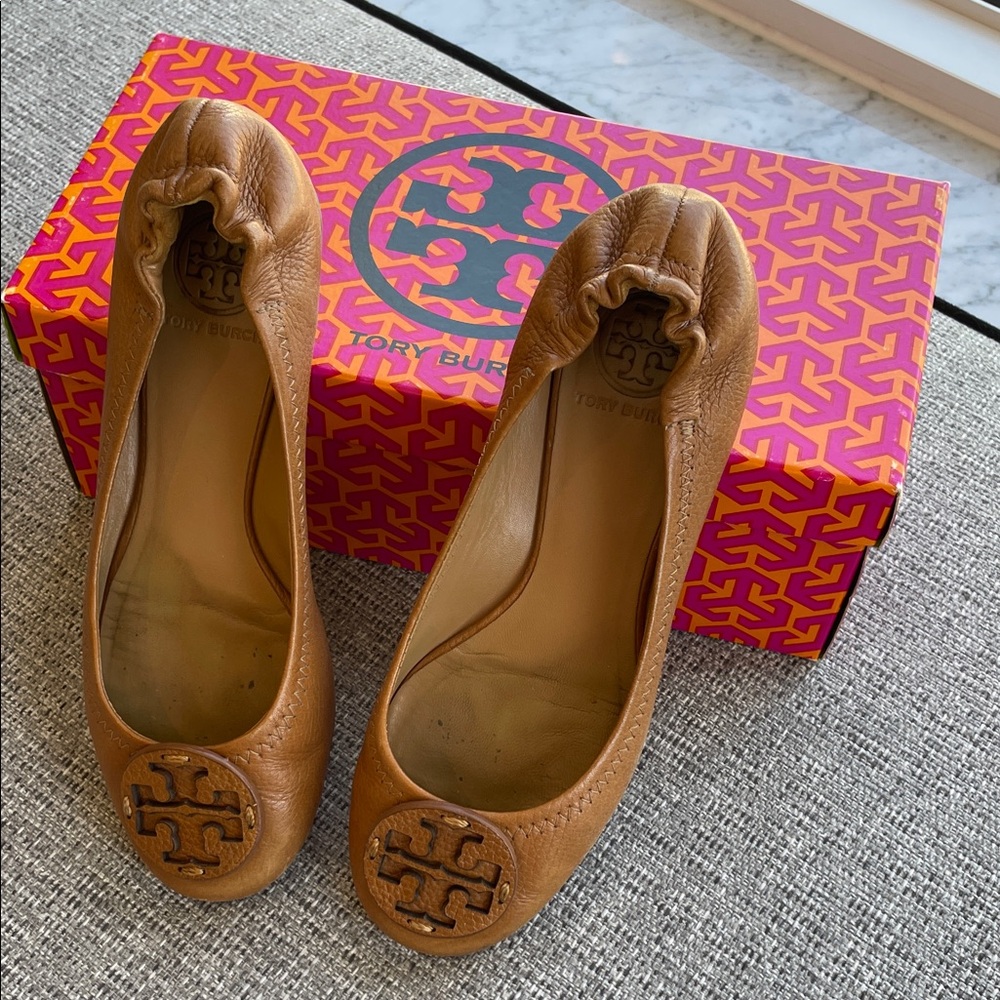 Tory Burch Tan Leather Flats